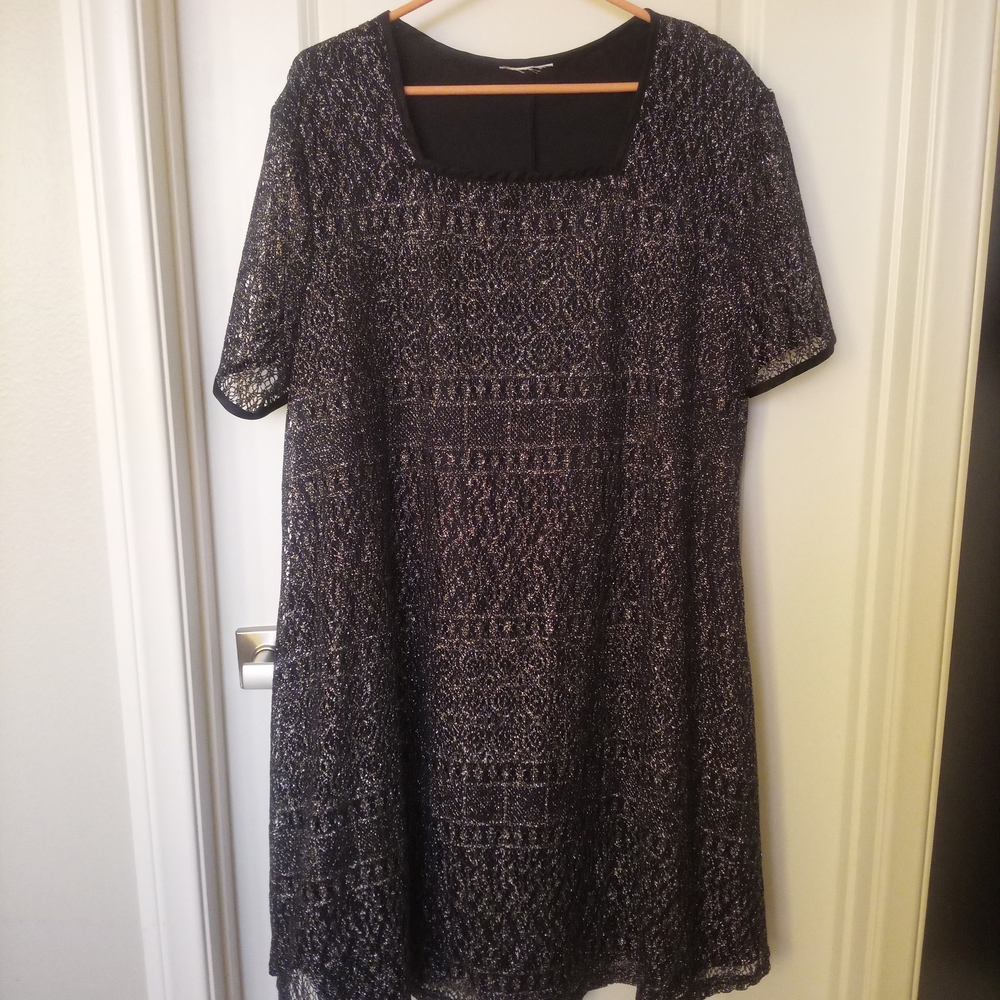 Chic Black Lace Dress